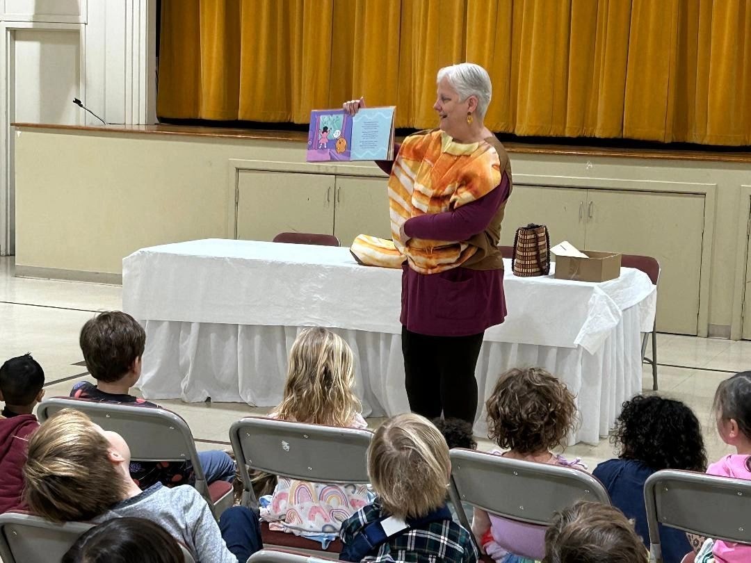 Mary T presenting to school children